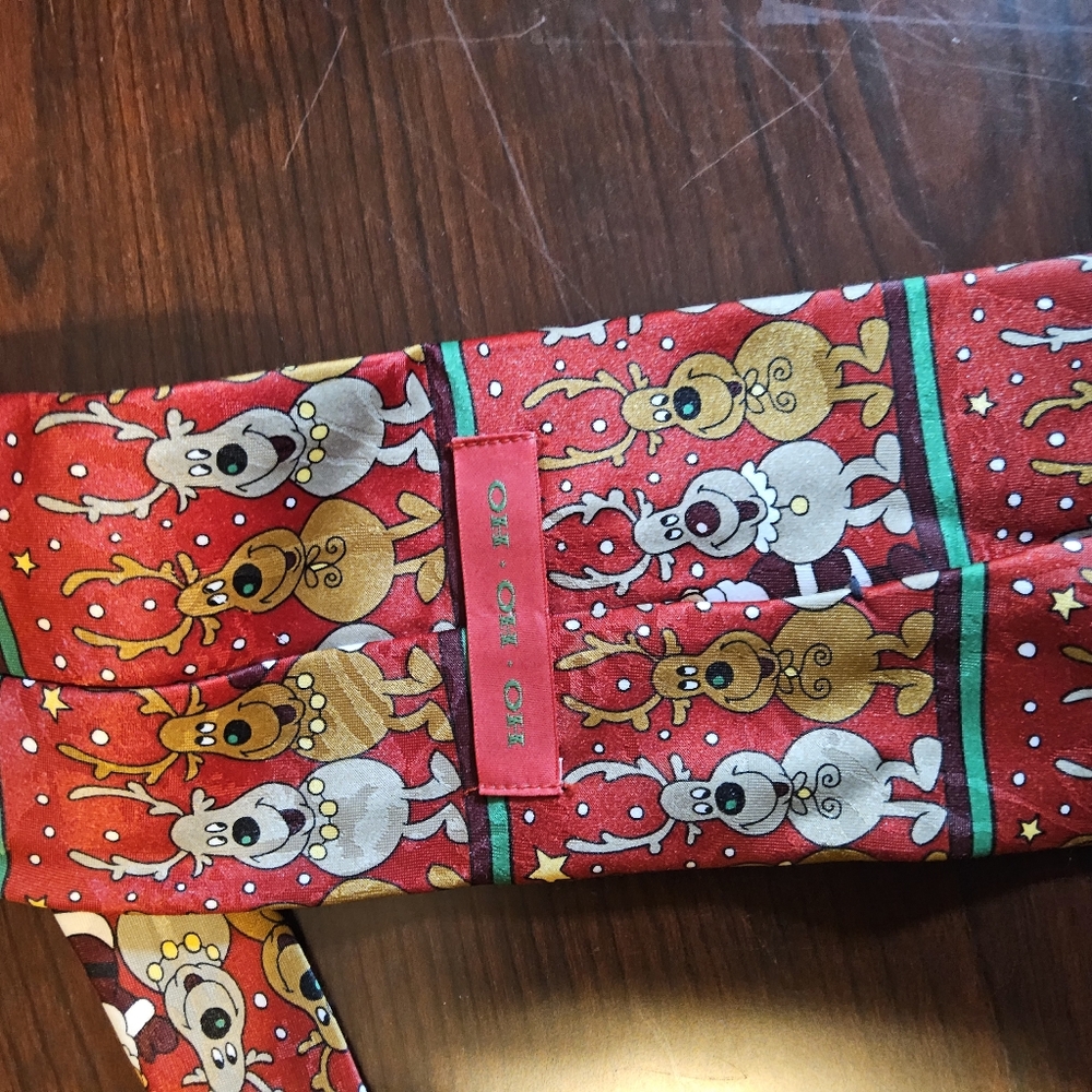 Christmas Tie - Picture 4 of 4